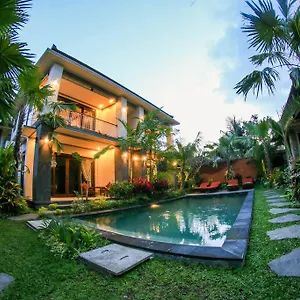 3* Guest house Cahyatika